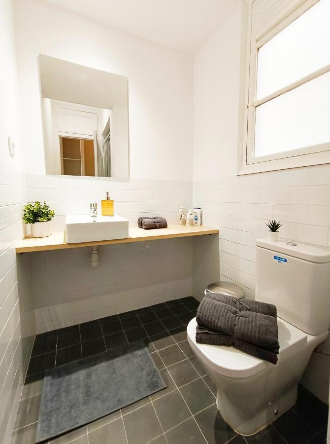 Albergue By Plaza Catalunya